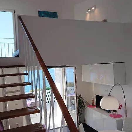 Antonieta Apartment